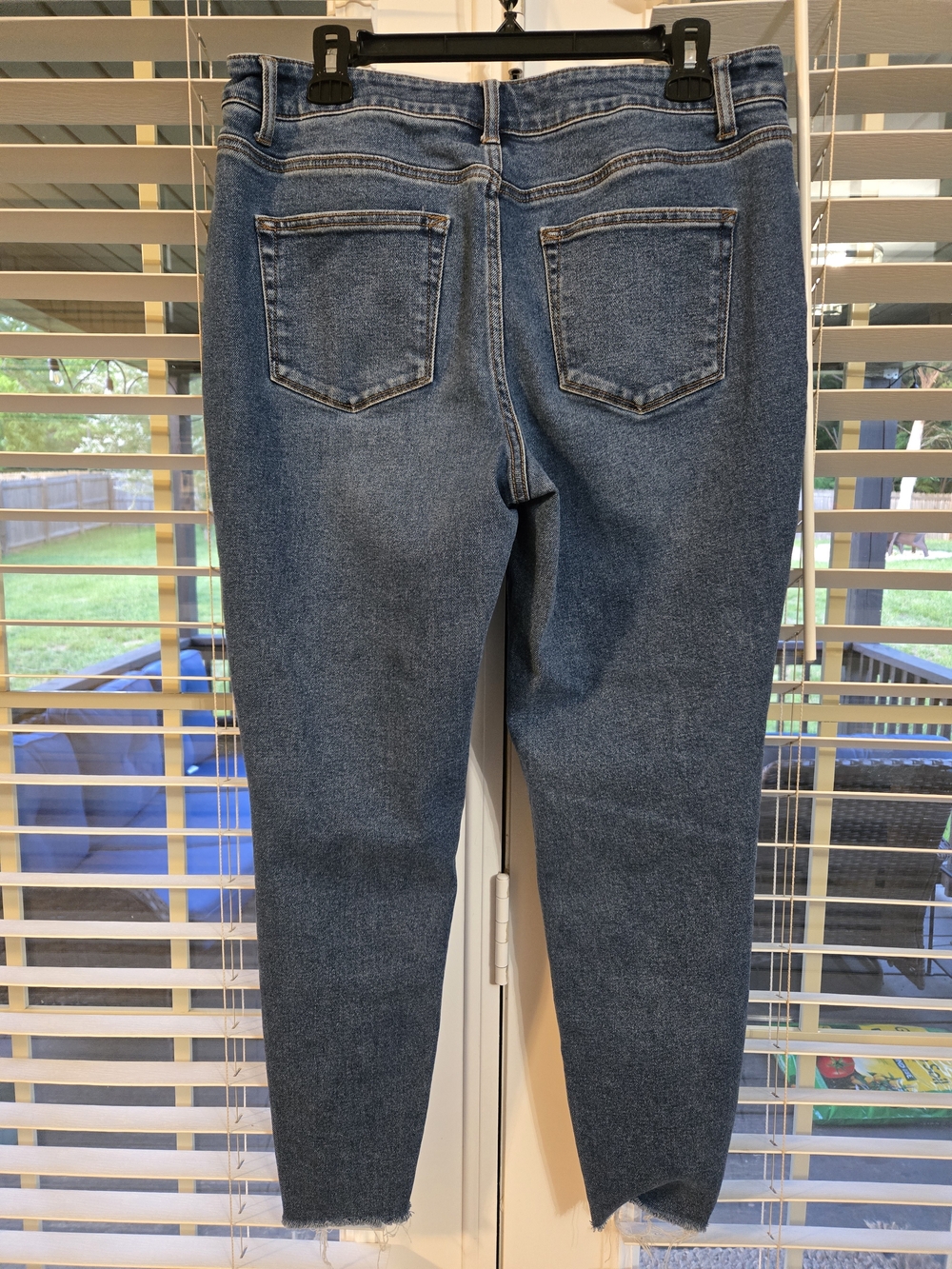 Maurices High Rise Distressed Boyfriend Jeans in Medium Blue Wash Sz 14 - Picture 5 of 7